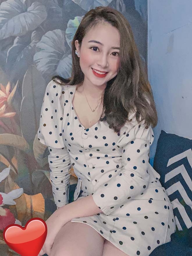 Vợ đăng ảnh mơn mởn như gái mới lớn, Văn Đức vào bình luận bất ngờ - 5