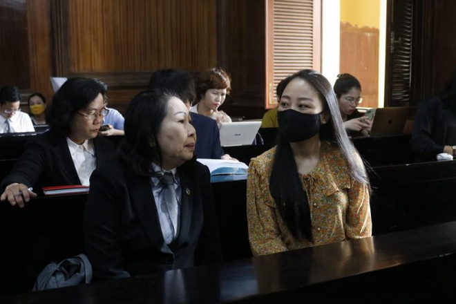 Bắt đầu xử phúc thẩm vụ tài xế Mercedes gây tai nạn - 2