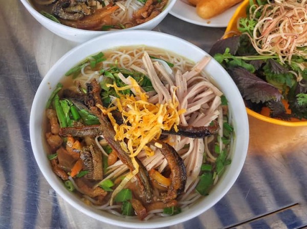 Bún thang lươn: Món đặc sản Hưng Yên không chỉ ngon còn tốt như thang thuốc quý - 3