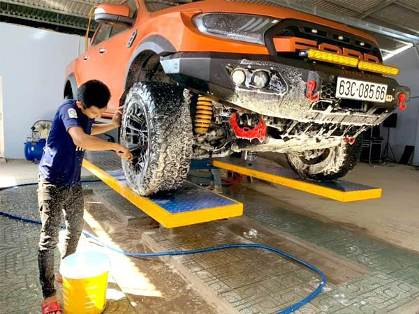 Công ty bán cầu nâng 1 trụ rửa xe uy tín tại Việt Nam - 1