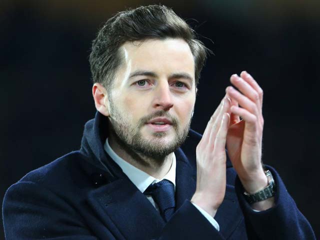 Bất ngờ HLV 30 tuổi Ryan Mason thay Mourinho ở Tottenham, từng bị chấn thương sọ não - 1
