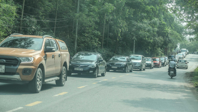 "Biển người" đổ về Đền Hùng trong ngày Giỗ Tổ - 2