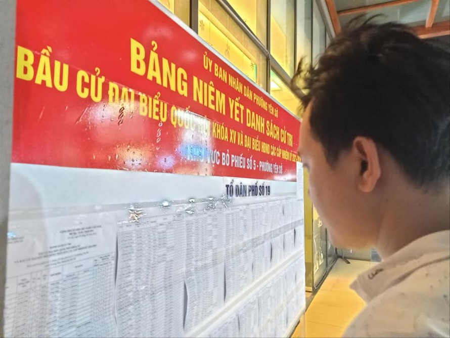Không dùng tiền lôi kéo, mua chuộc cử tri - 1