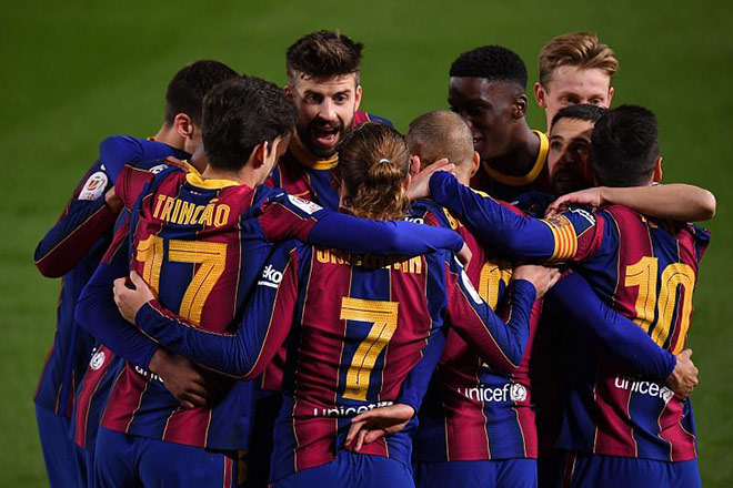 Gay cấn bảng xếp hạng La Liga: Barca thua Siêu kinh điển lại rộng cửa vô địch - 1