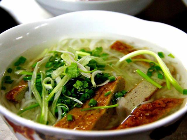 Bún cá lá dầm: món ăn bình dị, hương vị khó quên ở Nha Trang