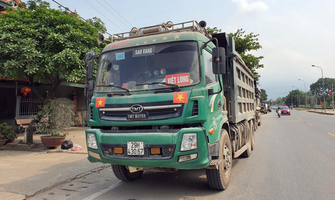 Bị xử phạt, tài xế xe tải đồng loạt gọi điện 'cầu cứu' - 7