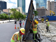 Khoảnh khắc tháo rào chắn metro sau 7 năm án ngữ bên phố đi bộ Sài Gòn