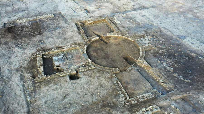 Xây nhà, lọt vào "mê cung" 1.900 tuổi là kho báu có 1 không 2 trên thế giới - 3
