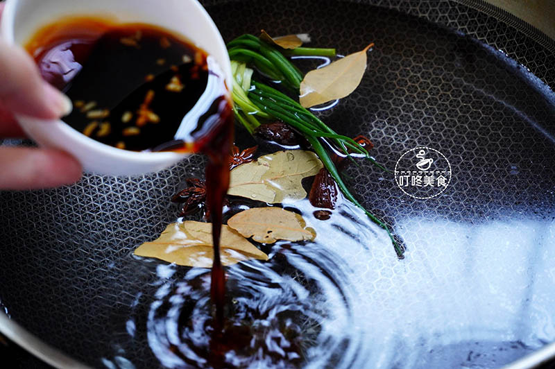Đùi gà rim theo cách “dễ nhất quả đất”, thịt thơm ngon, bao nhiêu cơm cũng hết - 4