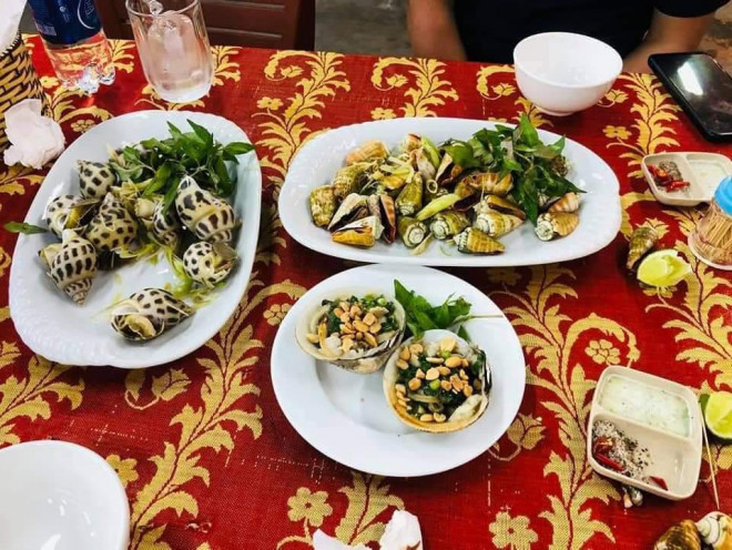 Vụ ốc hương 1,8 triệu đồng/kg: Chủ nhà hàng bị tố chặt chém nói gì? - 1
