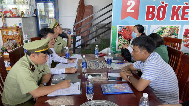 Vụ ốc hương 1,8 triệu đồng/kg: Chủ nhà hàng bị tố chặt chém nói gì? - 3