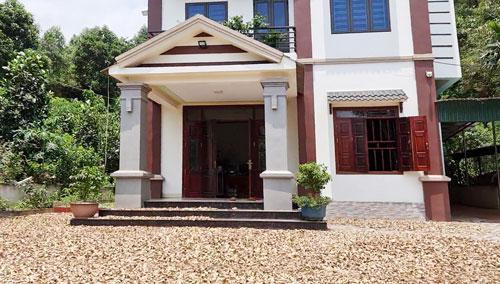 Vạch trần kỹ nghệ tạo... "thần y": Người cười, kẻ khóc ở Ba Vì - 2