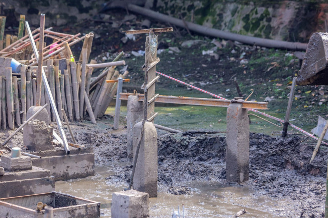 Xác máy bay B52 hồ Hữu Tiệp đã được trục vớt - 12