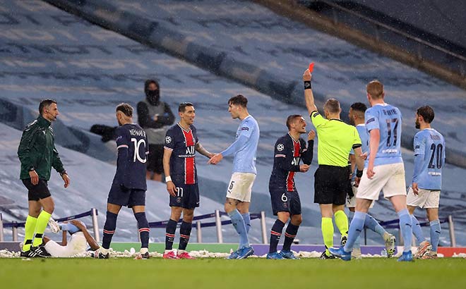 PSG thua Man City mang tiếng: Cay cú bỏ bóng đá người, đáng phải ăn 4 thẻ đỏ - 3