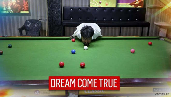 The weirdest billiard star on the planet: Two hands are still champions - 4