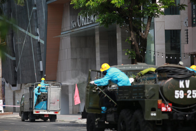 Đà Nẵng khẩn cấp phong tỏa khu dân cư quanh vũ trường New Phương Đông - 3