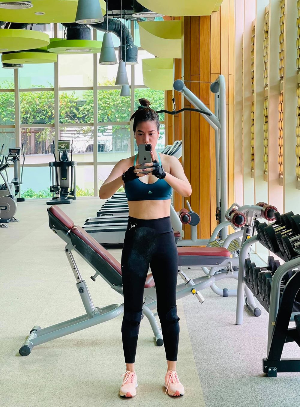 "Người đàn bà Việt hot hơn cup C1" tuổi 45 vẫn khiến nam giới mê mệt vì quá đẹp - 6