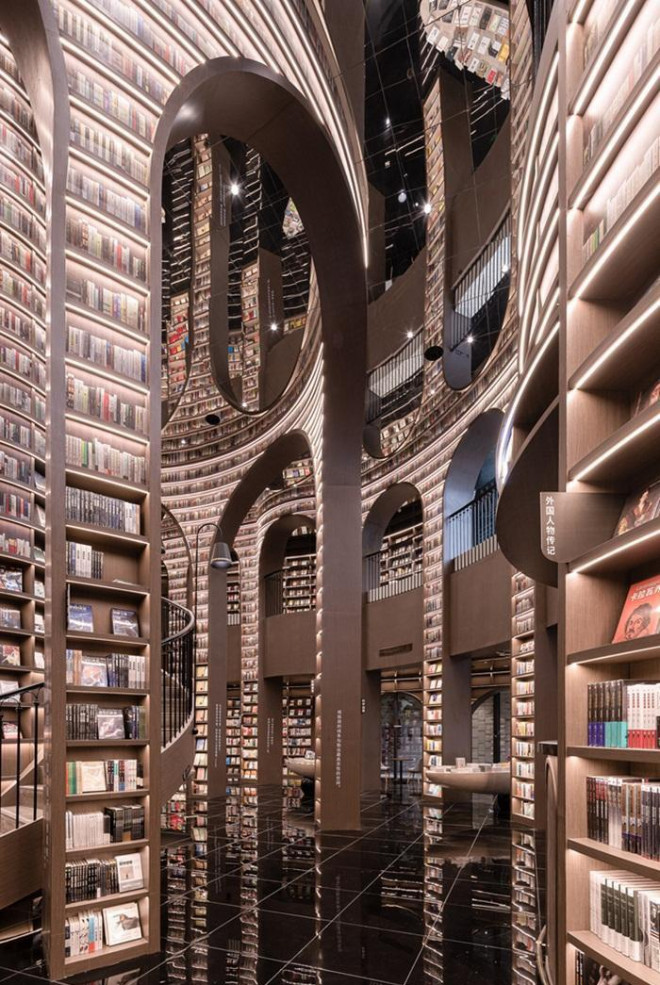 Lạc lối trong nhà sách rộng như mê cung với hơn 80.000 cuốn sách ở Thành Đô - 7
