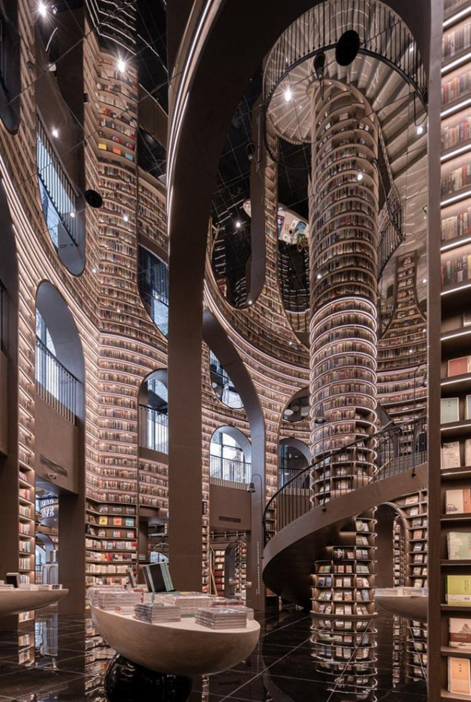 Lạc lối trong nhà sách rộng như mê cung với hơn 80.000 cuốn sách ở Thành Đô - 6