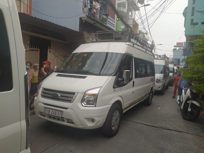 Hai ngày sau vụ cháy 8 người chết ở TPHCM: Tang thương bao phủ khu dân cư - 2