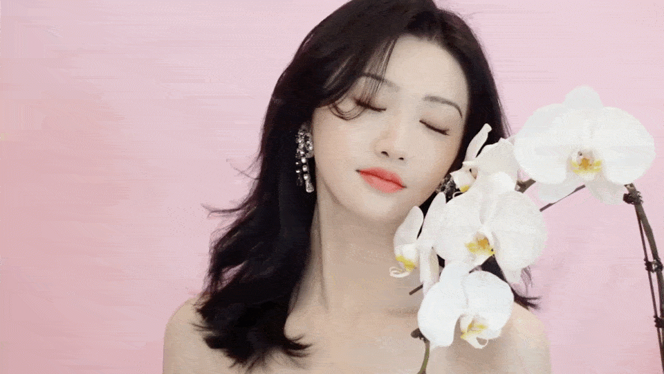 Mê mẩn nhan sắc tuổi 33 của ‘Đệ nhất mỹ nữ Bắc Kinh’ Cảnh Điềm - 9