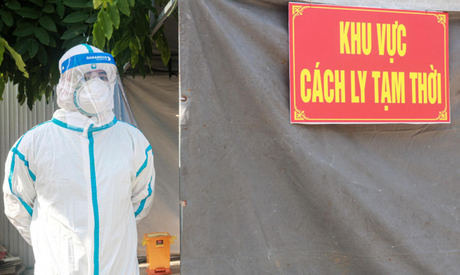 Xem cử tri Đà Nẵng diễn tập bầu cử trong điều kiện giả định dịch COVID-19 bùng phát - 4