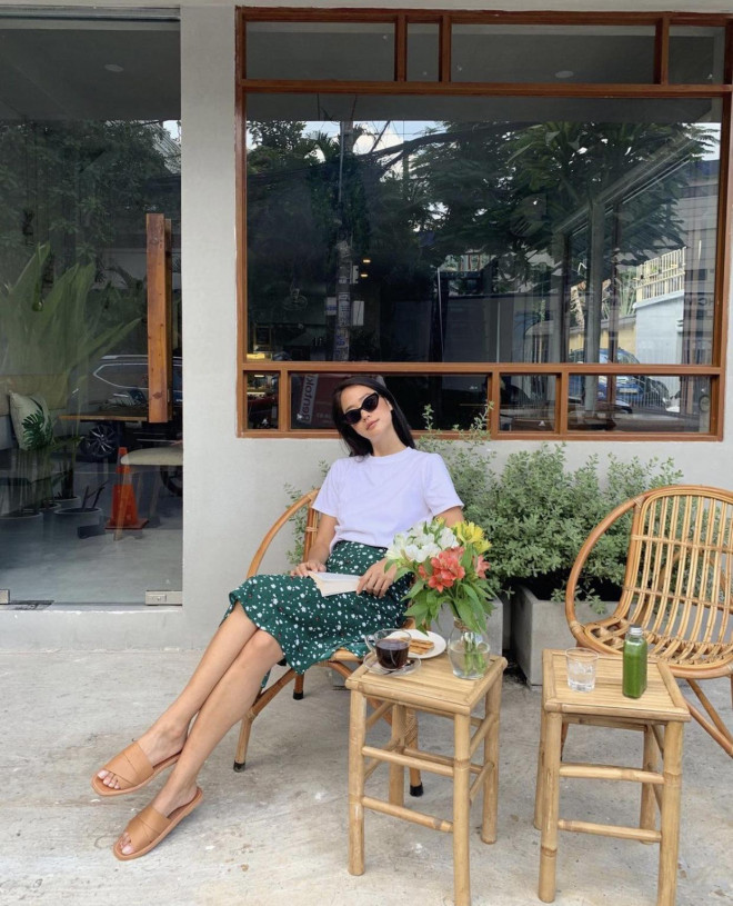 Vẻ đẹp da nâu ngực mỏng của nữ chính trong MV "Trốn tìm" của Đen Vâu - 10