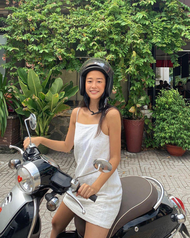 Vẻ đẹp da nâu ngực mỏng của nữ chính trong MV "Trốn tìm" của Đen Vâu - 9