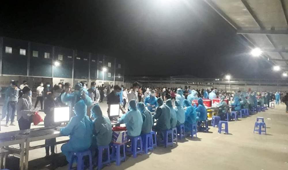 Dịch COVID-19 ở Bắc Giang: Bác sĩ một ngày làm việc 20 giờ, ngủ 2 tiếng, nghe 200 cuộc điện thoại - 1