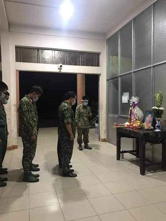 Mẹ mất không thể về chịu tang: Nhói lòng nơi tuyến đầu chống dịch - 3