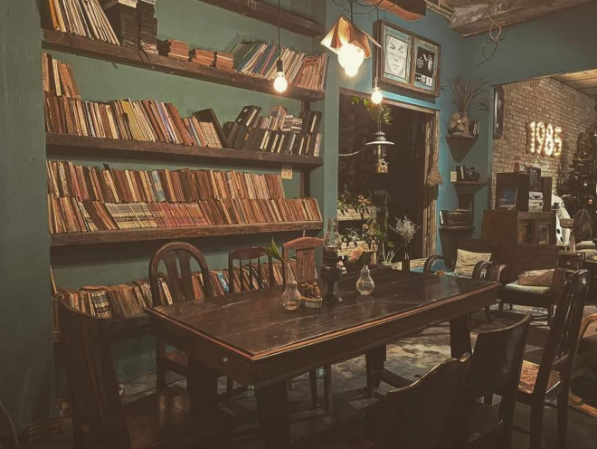 Trà Vinh: Hẹn hò tại tiệm cà phê được décor theo phong cách cổ xưa cực ấn tượng - 7