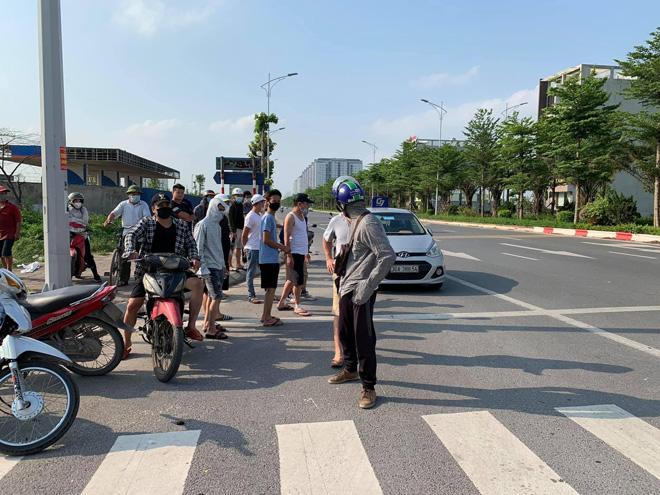 Kẻ trốn nã giết người khai lý do đâm trọng thương tài xế xe taxi ở Hà Nội - 2