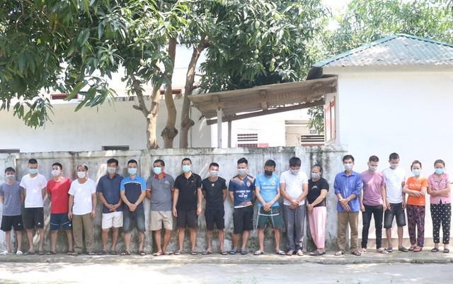 30 cảnh sát phá sới bạc có nhiều đối tượng “anh chị” đầy mình tiền án, tiền sự - 1