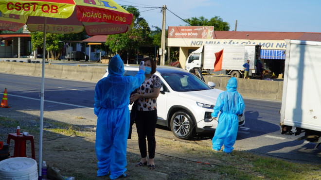 Quảng Bình không tiếp nhận người trở về từ "vùng dịch" Bắc Giang, Bắc Ninh - 2