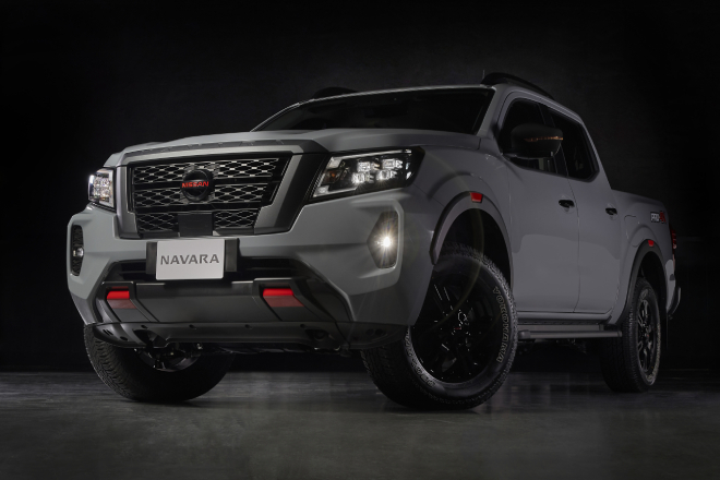 Nissan Navara 2021 cải tiến vượt trội ra mắt tại Việt Nam, giá 748 triệu dồng - 1
