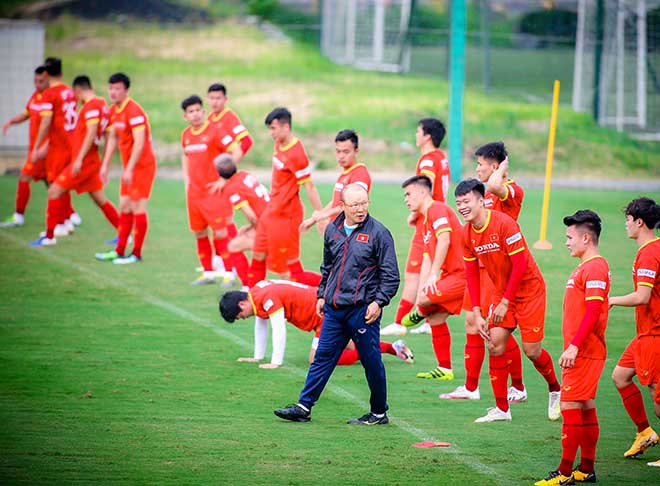 Thầy Park lo vì Tiến Linh, Duy Mạnh ở đội tuyển Việt Nam - 1
