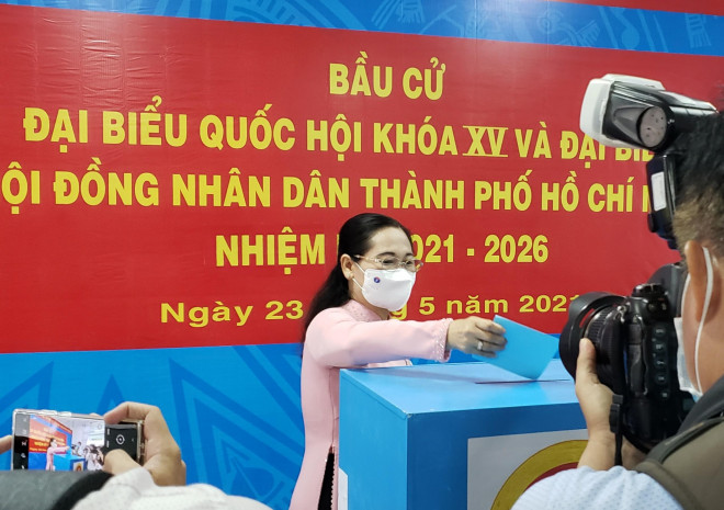Phóng sự ảnh: Lãnh đạo Đảng, Nhà nước đi bầu cử - 9