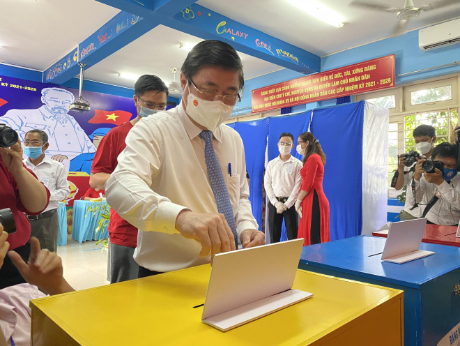 Phóng sự ảnh: Lãnh đạo Đảng, Nhà nước đi bầu cử - 8