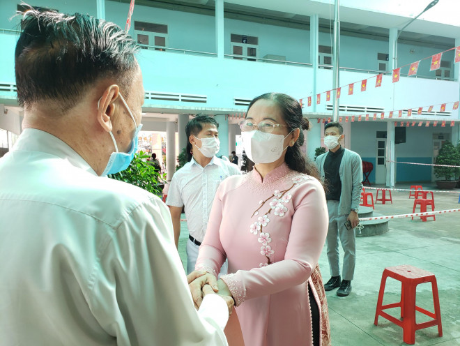 Phóng sự ảnh: Lãnh đạo Đảng, Nhà nước đi bầu cử - 10