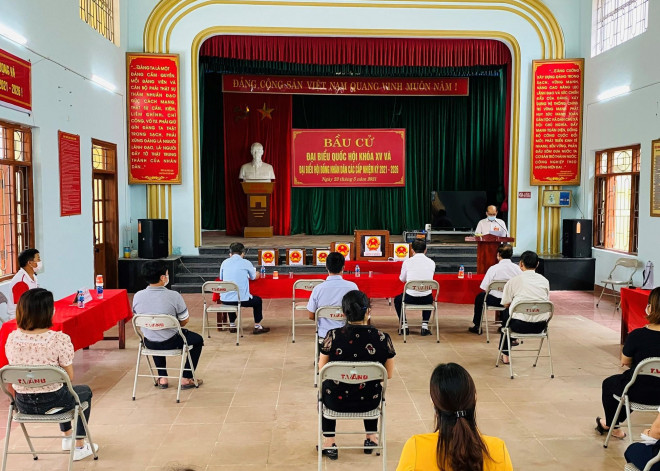 Bầu cử trong "tâm dịch" Bắc Giang: Dùng xe đạp chở hòm phiếu đến tận nhà cử tri - 5