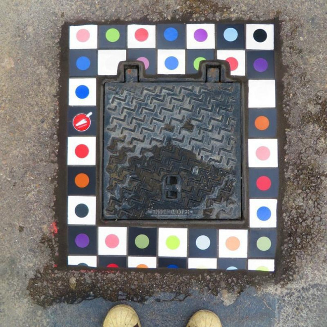 Biến ổ gà trên đường phố thành tác phẩm nghệ thuật: Anh tài là đây chứ đâu! - 16