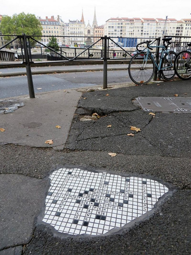 Biến ổ gà trên đường phố thành tác phẩm nghệ thuật: Anh tài là đây chứ đâu! - 25