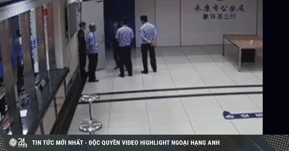 Cãi nhau với vợ, anh chàng đẩy ngã cảnh sát để được tạm giam
