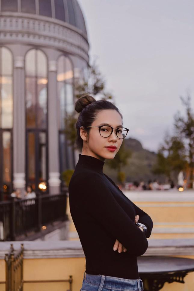 Người đẹp có làn da đẹp nhất HHVN 2020 tái xuất với vẻ đẹp trong veo tựa 'nàng thơ' - 13