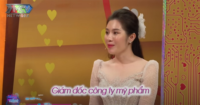 Giả vờ lên xem phòng khách sạn, thanh niên “hốt” luôn nữ giám đốc xinh đẹp - 1