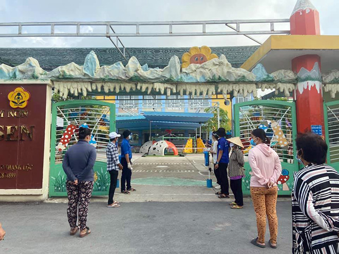 “ATM gạo” tái xuất, hỗ trợ người dân vùng dịch vượt qua khó khăn - 4