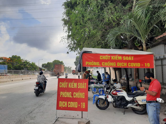 Diễn biến mới sau khi quy định "từ TP.HCM đến Đồng Nai phải cách ly 21 ngày" - 3