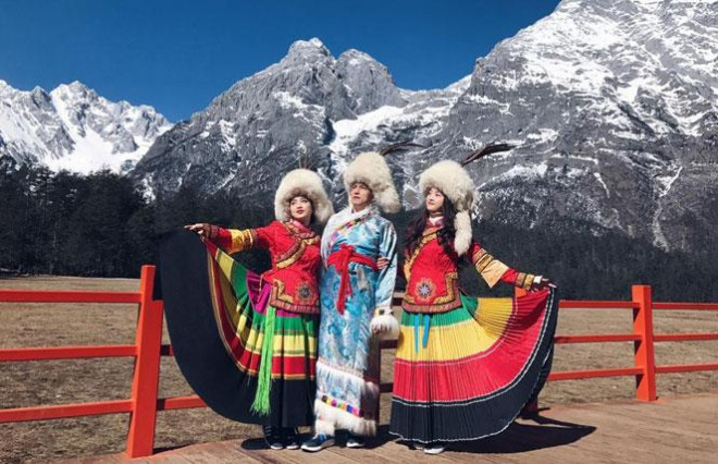 Dạo quanh Ngọc Long Tuyết Sơn - 3