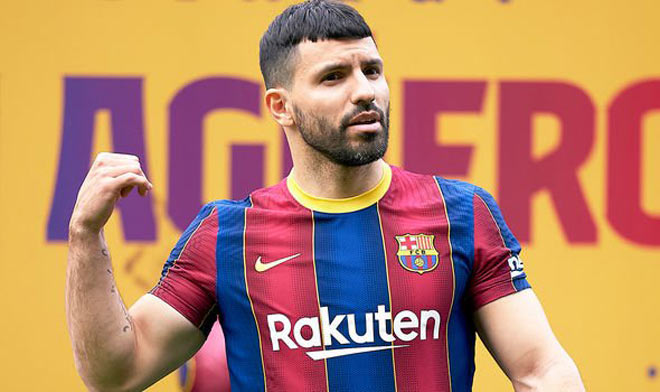 Barca có Aguero vẫn gây sốc, mua &#34;chân gỗ&#34; Sterling trợ chiến Messi - 1