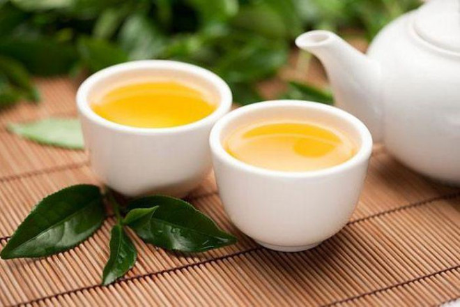 4 cách uống trà gây hại cơ thể, triệu người làm mà không biết - 4